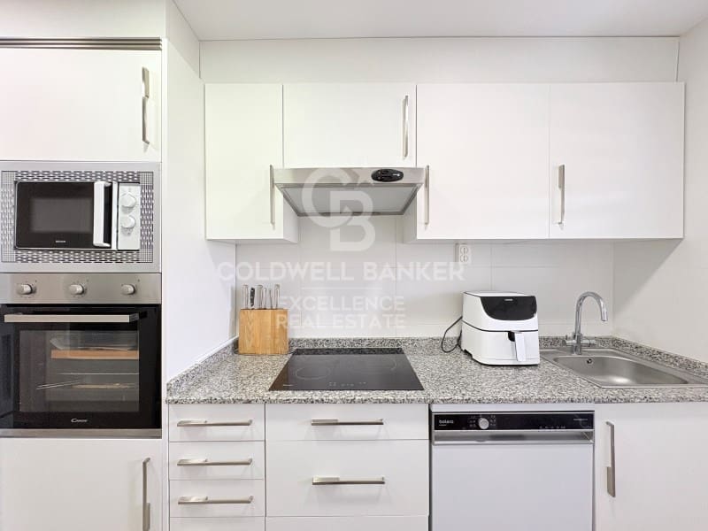 3 sypialnia Apartament przy plaży na sprzedaż w Puig z basenem - 385 000 € (Ref: 9910530)