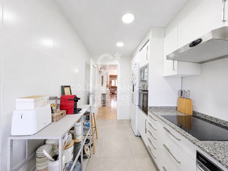 3 sypialnia Apartament przy plaży na sprzedaż w Puig z basenem - 385 000 € (Ref: 9910530)