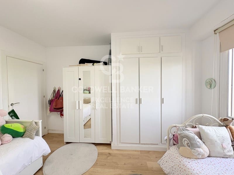 3 sypialnia Apartament przy plaży na sprzedaż w Puig z basenem - 385 000 € (Ref: 9910530)