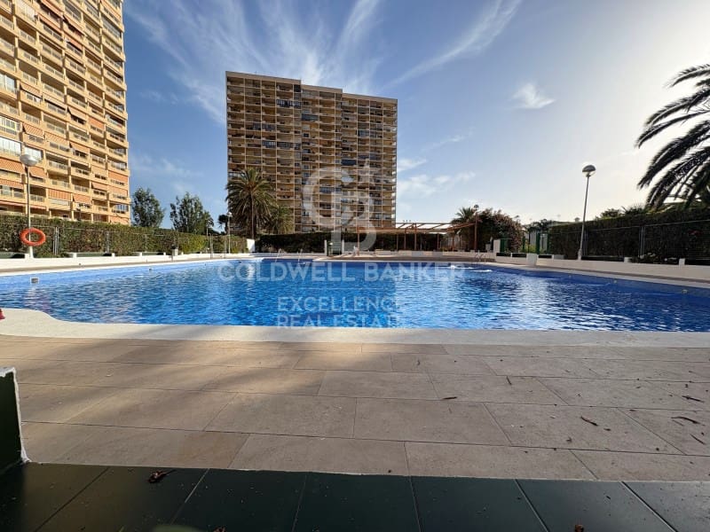3 sypialnia Apartament przy plaży na sprzedaż w Puig z basenem - 385 000 € (Ref: 9910530)
