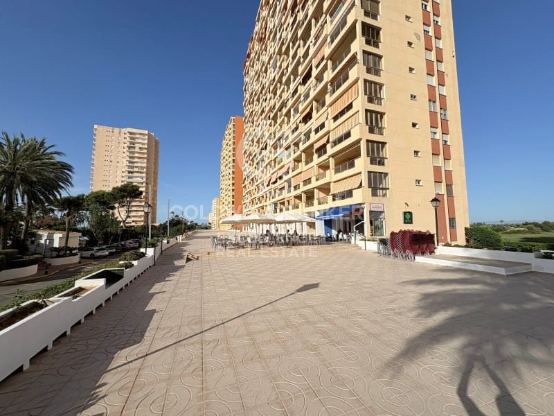 3 sypialnia Apartament przy plaży na sprzedaż w Puig z basenem - 385 000 € (Ref: 9910530)
