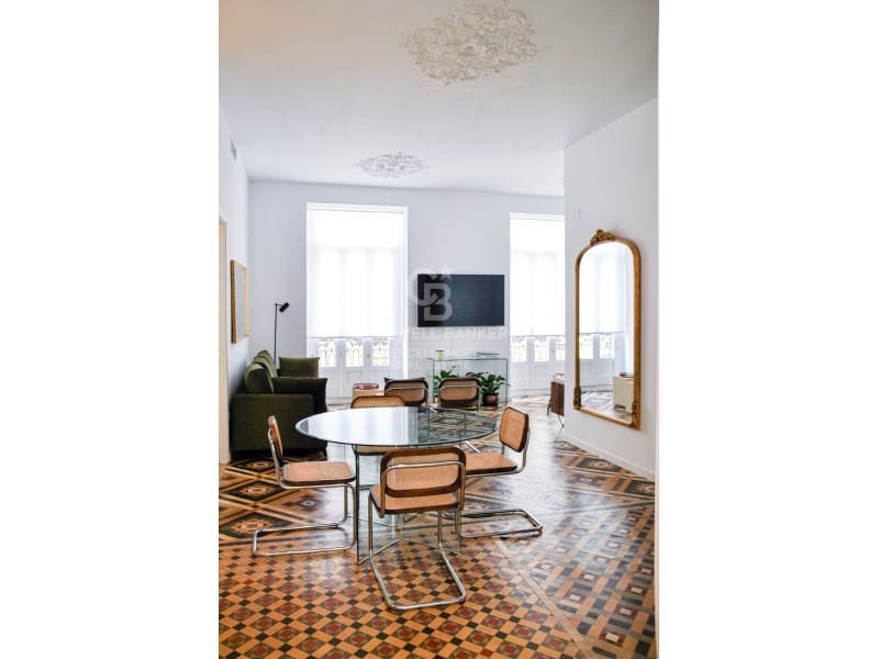 3 camera da letto Appartamento da affittare in Valencia citta - 5.000 € (Rif: 9912808)