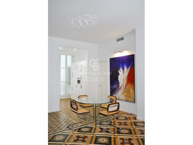 3 camera da letto Appartamento da affittare in Valencia citta - 5.000 € (Rif: 9912808)