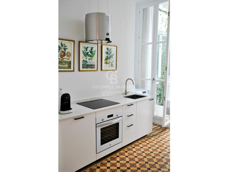 3 camera da letto Appartamento da affittare in Valencia citta - 5.000 € (Rif: 9912808)