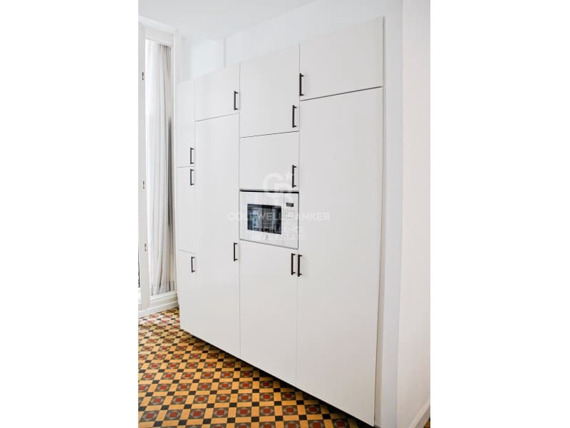 3 camera da letto Appartamento da affittare in Valencia citta - 5.000 € (Rif: 9912808)