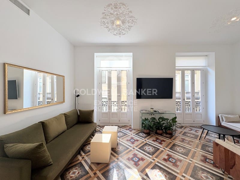 3 soveværelse Lejlighed til leje i Valencia by - € 5.000 (Ref: 9912808)