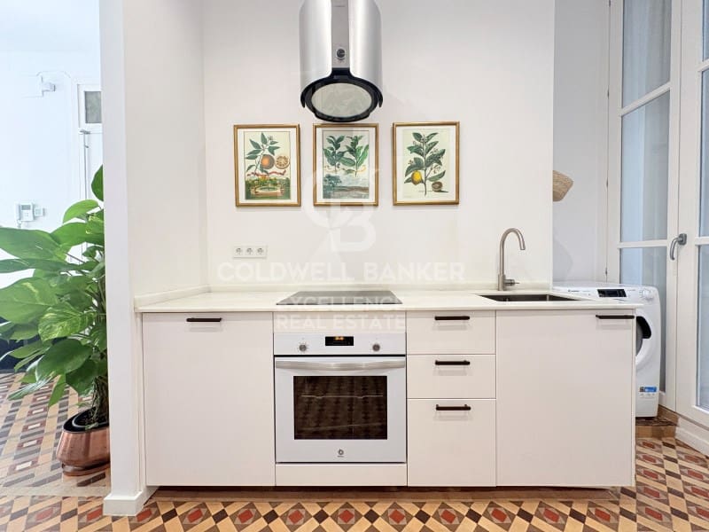 3 soveværelse Lejlighed til leje i Valencia by - € 5.000 (Ref: 9912808)