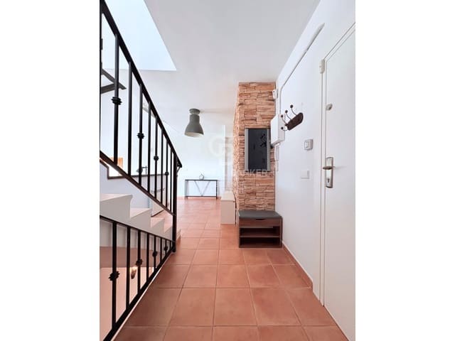 5 Zimmer Villa zu verkaufen in Chiva mit Pool Garage - 850.000 € (Ref: 9929067)