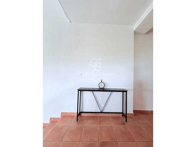 5 Zimmer Villa zu verkaufen in Chiva mit Pool Garage - 850.000 € (Ref: 9929067)