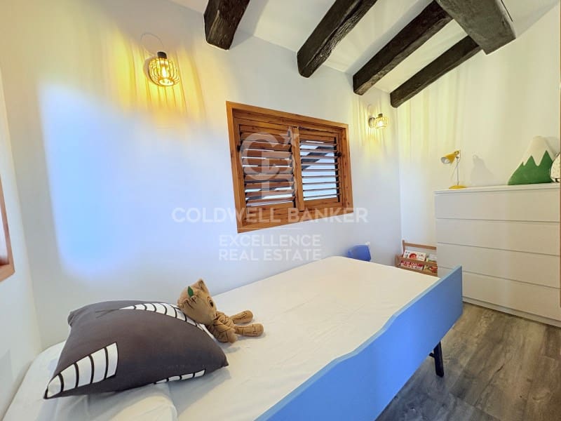 5 Zimmer Villa zu verkaufen in Chiva mit Pool Garage - 850.000 € (Ref: 9929067)