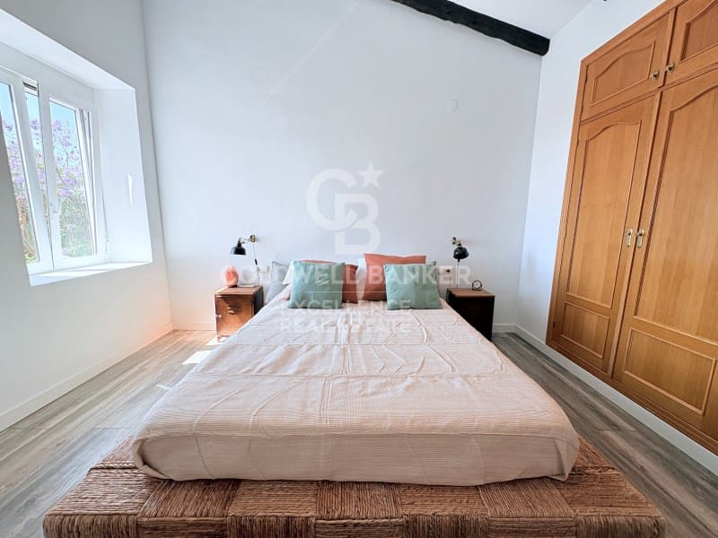 5 Zimmer Villa zu verkaufen in Chiva mit Pool Garage - 850.000 € (Ref: 9929067)