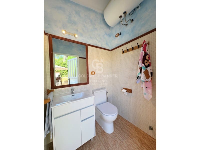5 Zimmer Villa zu verkaufen in Chiva mit Pool Garage - 850.000 € (Ref: 9929067)