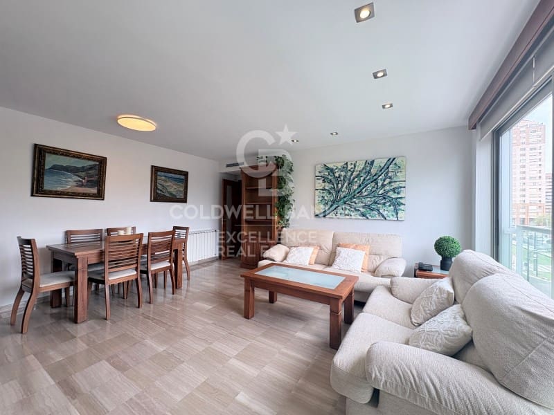 3 sypialnia Mieszkanie na sprzedaż w Miasto Walencja z garażem - 680 000 € (Ref: 9933765)