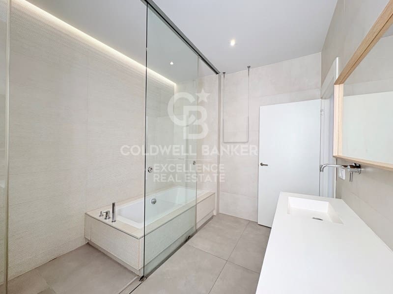 2 chambre Appartement à vendre à Valence ville - 650 000 € (Ref: 9933766)