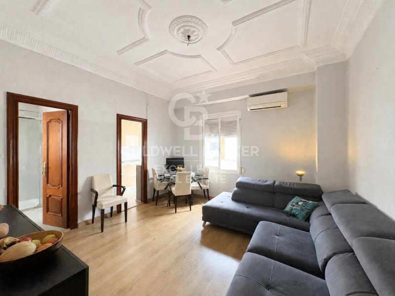 3 sovrum Lägenhet till salu i Valencia stad - 370 000 € (Ref: 9937868)