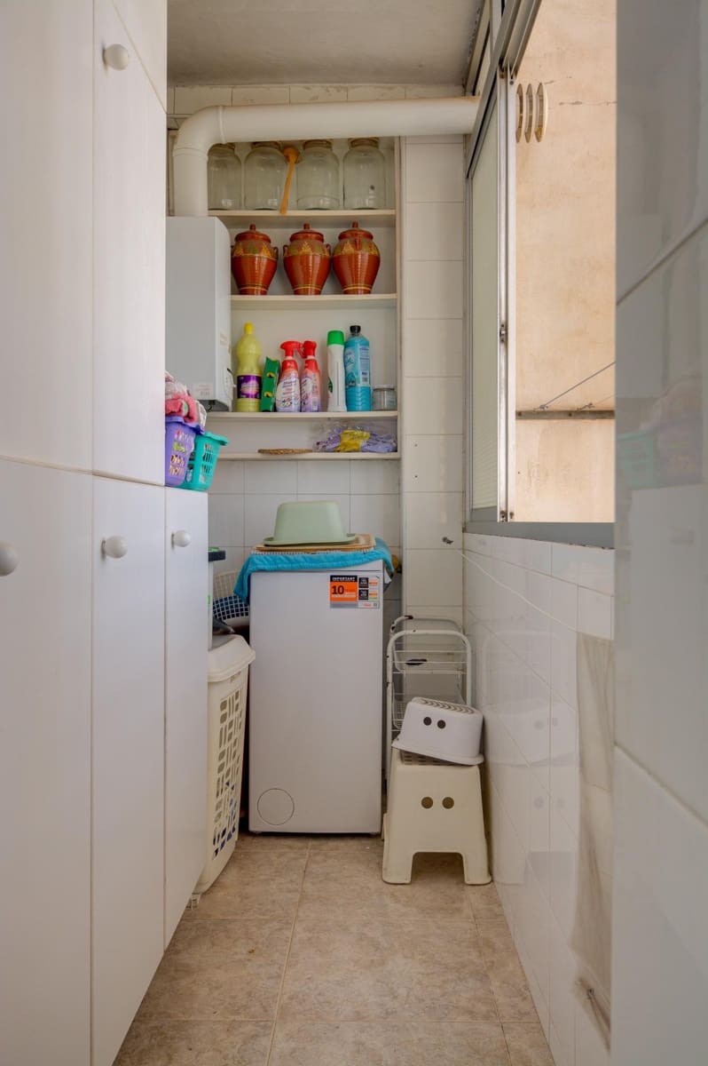4 quarto Apartamento para venda em Alicante cidade com piscina - 299 000 € (Ref: 10004182)