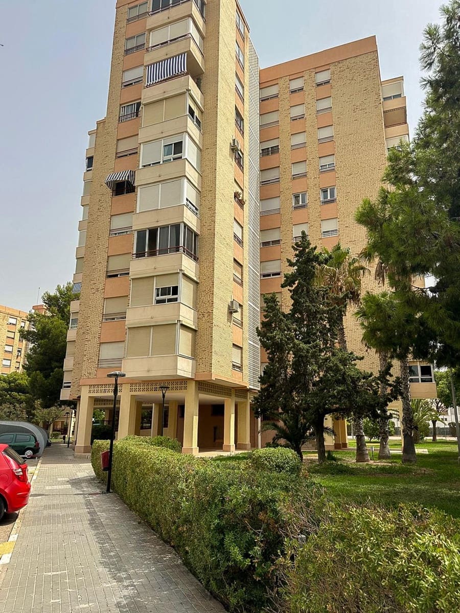 4 quarto Apartamento para venda em Alicante cidade com piscina - 299 000 € (Ref: 10004182)
