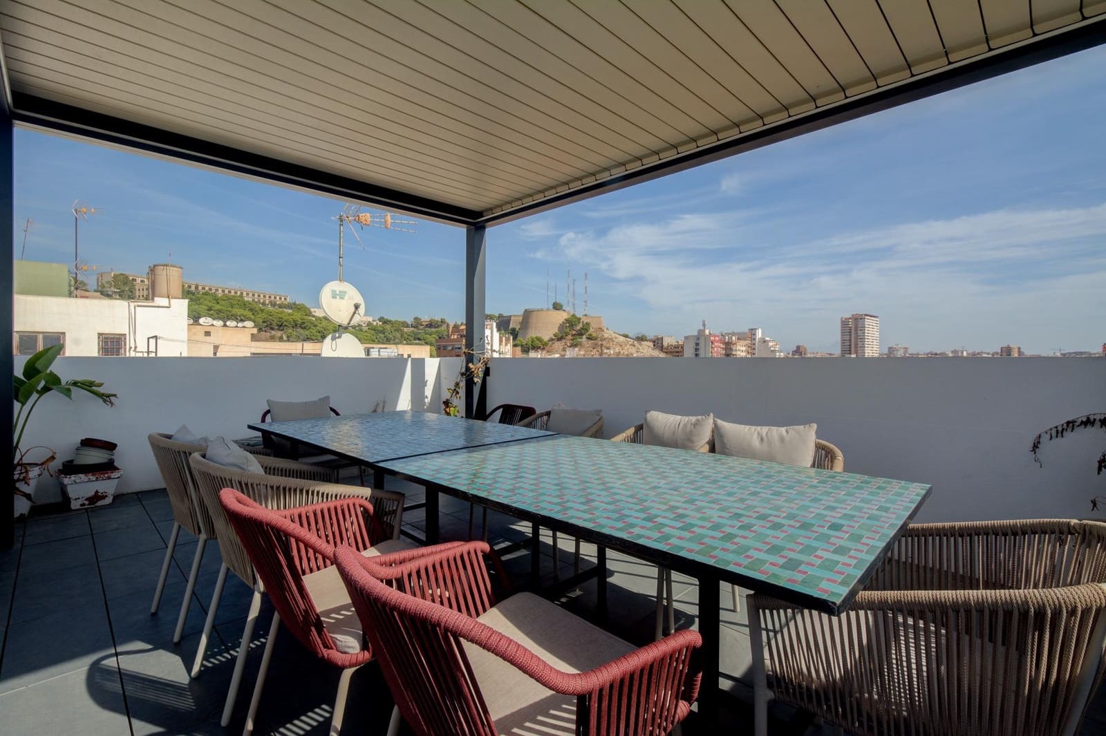 1 soveværelse Penthouse til salg i Alicante by med garage - € 429.500 (Ref: 10142643)