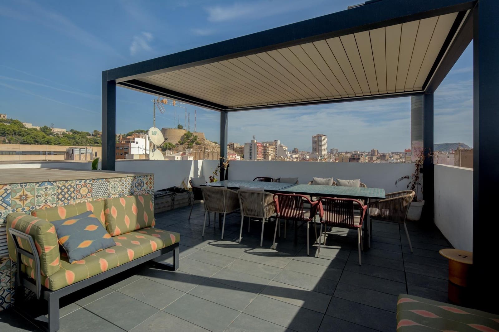 1 soveværelse Penthouse til salg i Alicante by med garage - € 429.500 (Ref: 10142643)