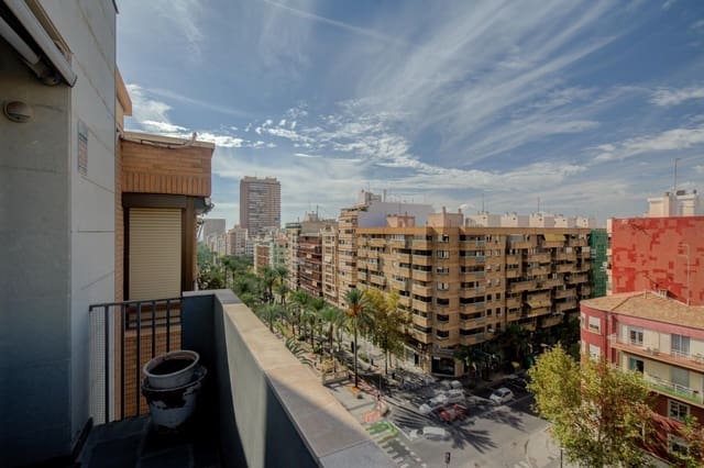 1 sovrum Takvåning till salu i Alicante stad med garage - 429 500 € (Ref: 10142643)