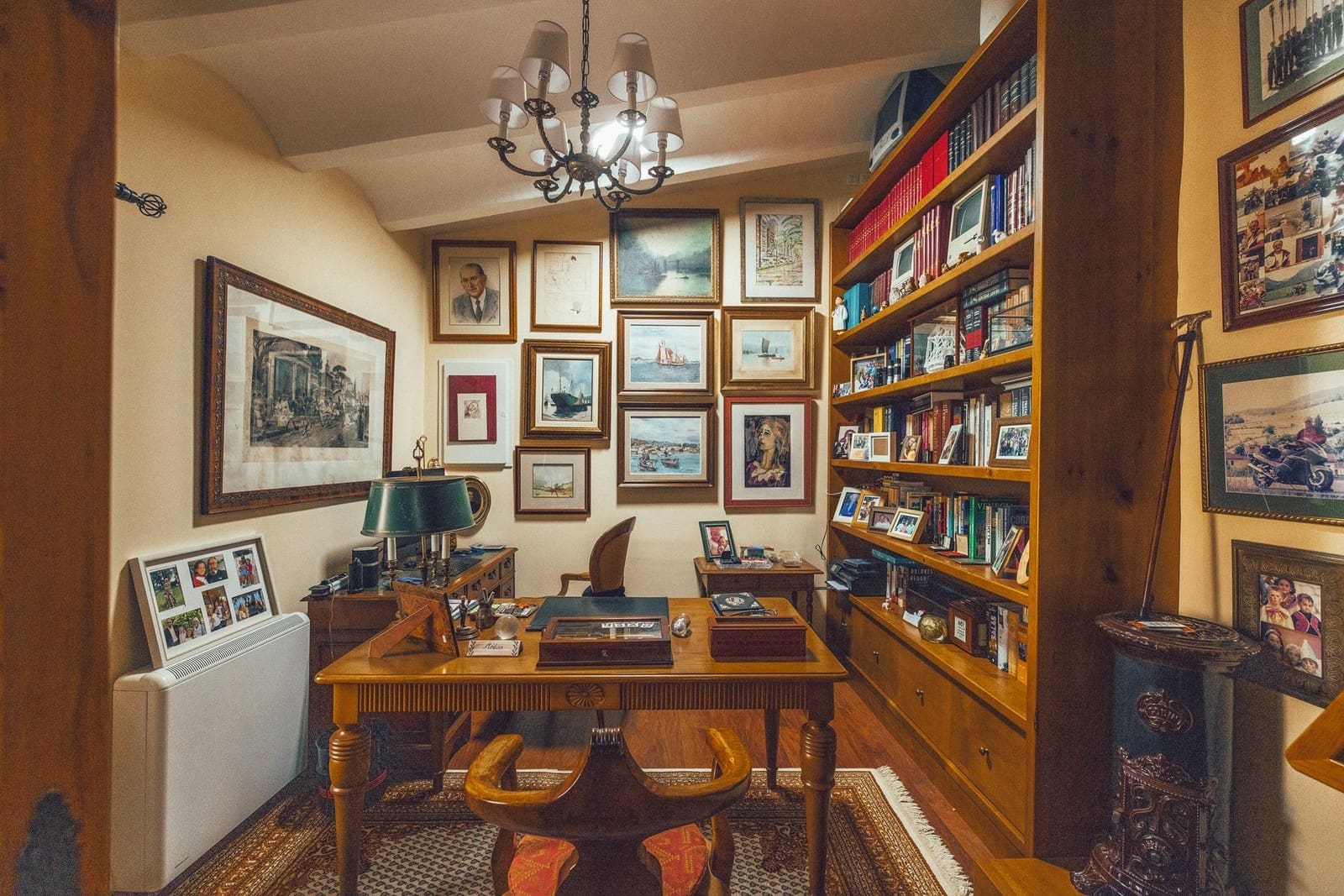 5 bedroom Finca/Country House for sale in Torremanzanas with pool garage - € 895,000 (Ref: 8691795)