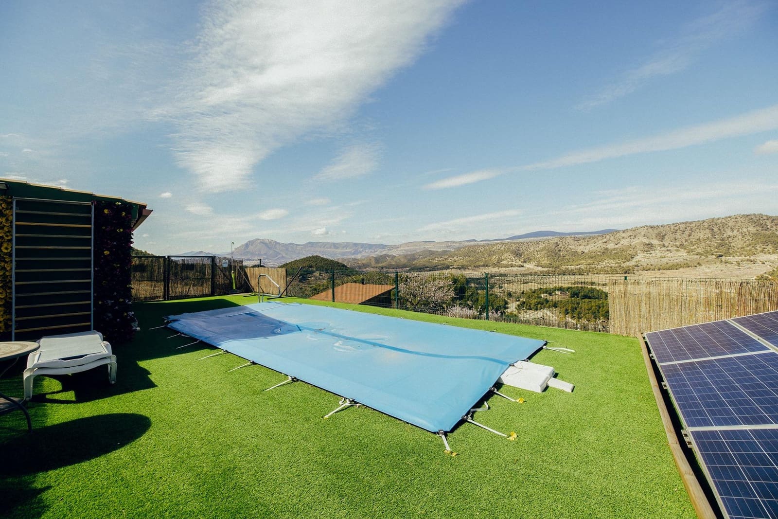 5 bedroom Finca/Country House for sale in Torremanzanas with pool garage - € 895,000 (Ref: 8691795)