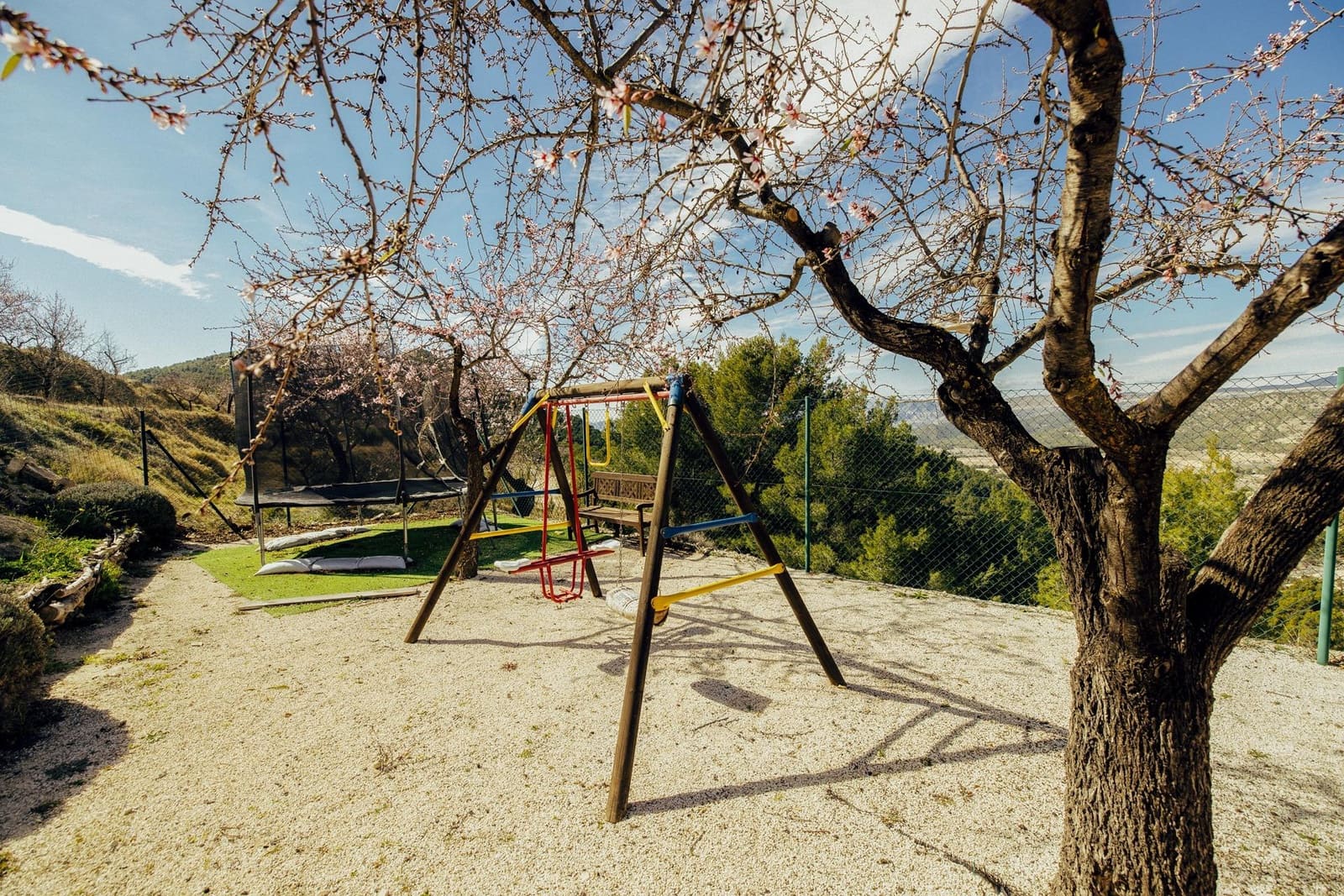 5 bedroom Finca/Country House for sale in Torremanzanas with pool garage - € 895,000 (Ref: 8691795)