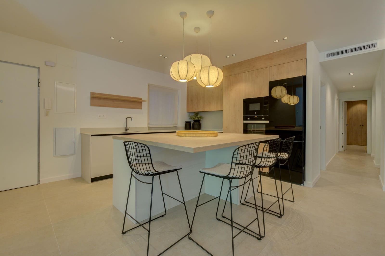 2 sovrum Lägenhet att hyra i Alicante stad - 1 850 € (Ref: 8988444)