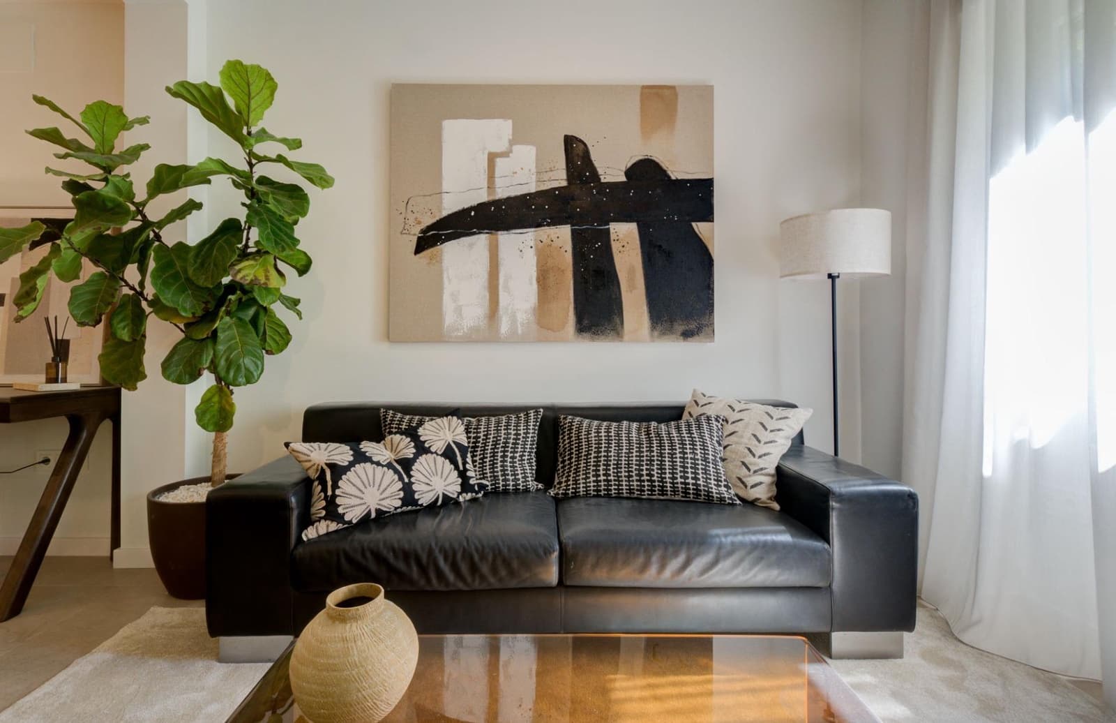 2 sovrum Lägenhet att hyra i Alicante stad - 1 850 € (Ref: 8988444)