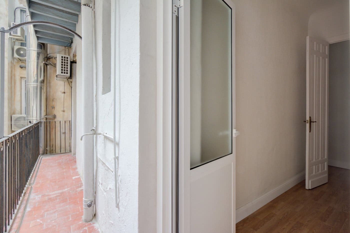 6 sovrum Kontor att hyra i Alicante stad - 1 350 € (Ref: 9132270)