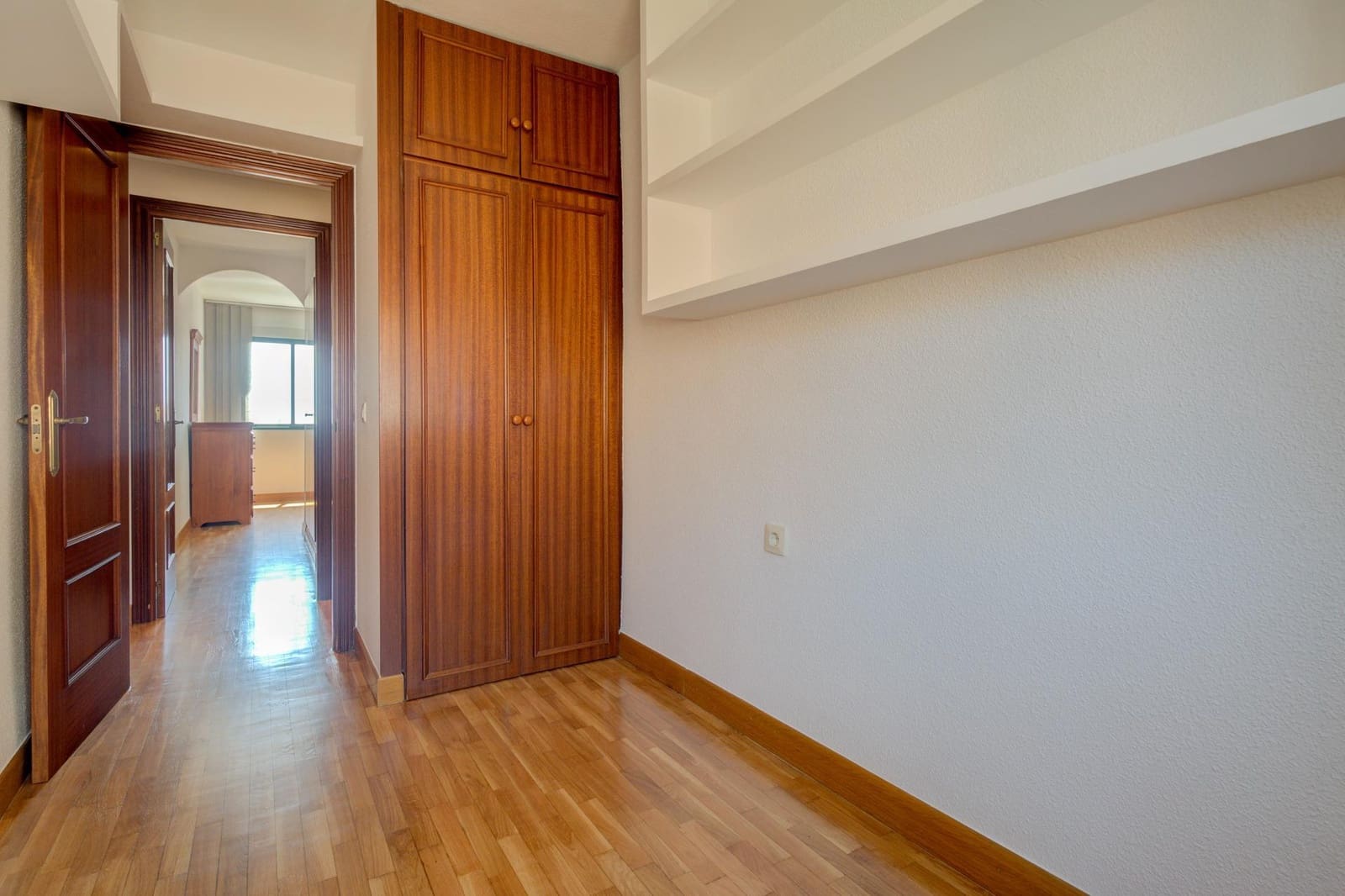 4 sypialnia Mieszkanie do wynajęcia w Miasto Alicante / Alacant z basenem garażem - 1 200 € (Ref: 9163672)