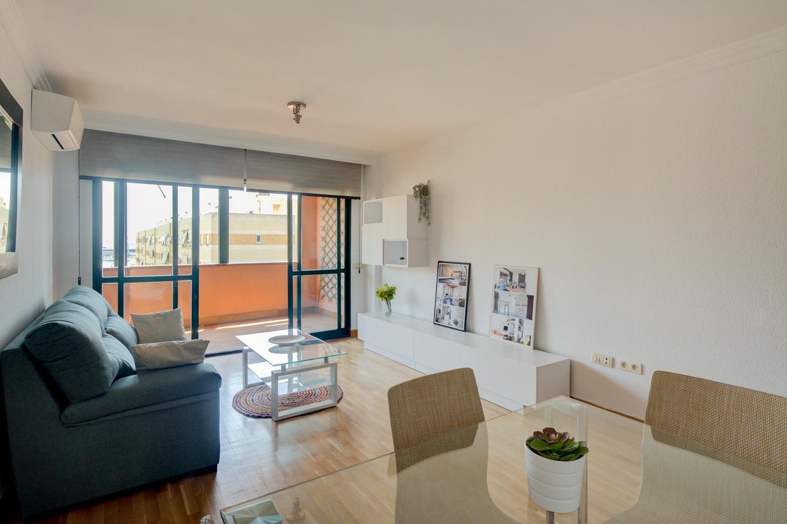 4 sypialnia Mieszkanie do wynajęcia w Miasto Alicante / Alacant z basenem garażem - 1 200 € (Ref: 9163672)