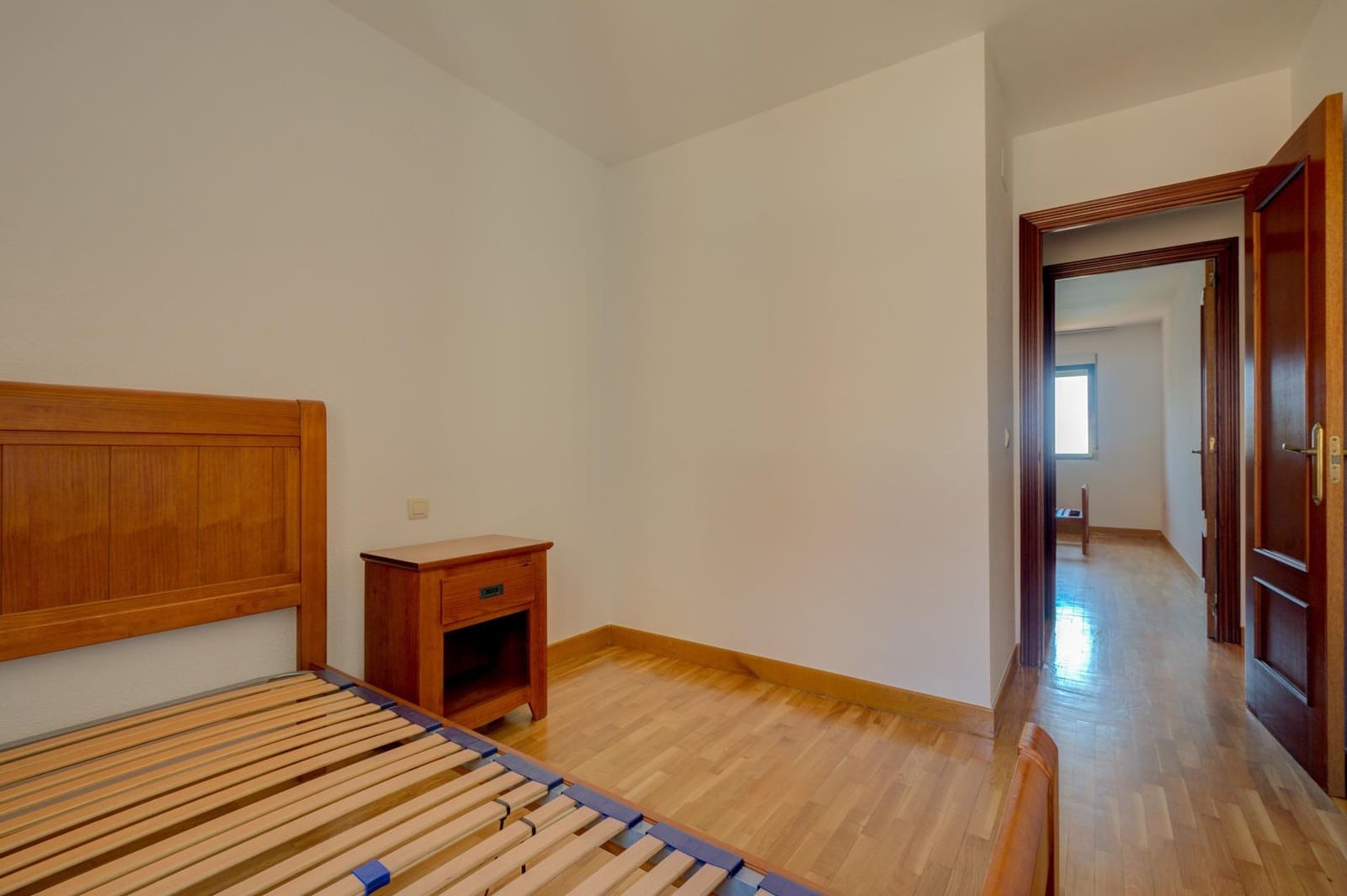 4 sypialnia Mieszkanie do wynajęcia w Miasto Alicante / Alacant z basenem garażem - 1 200 € (Ref: 9163672)