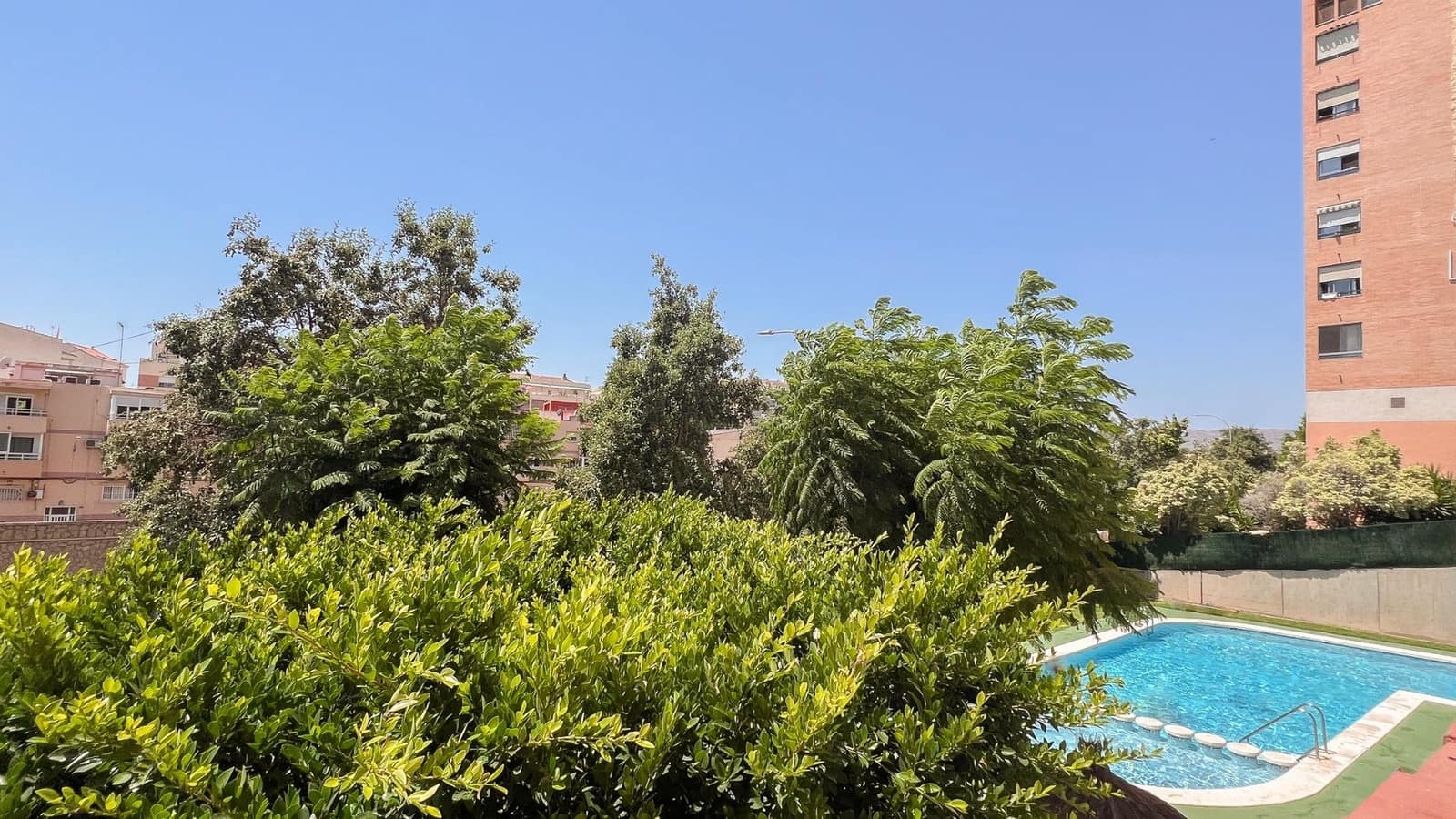 4 sypialnia Mieszkanie do wynajęcia w Miasto Alicante / Alacant z basenem garażem - 1 200 € (Ref: 9163672)