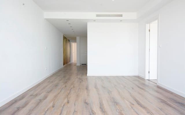 Appartement de 2 chambres à louer à Casco Antiguo - Sant Cruz - Ayuntamiento, Alicante ville - 1 400 € (Ref: 9188387)