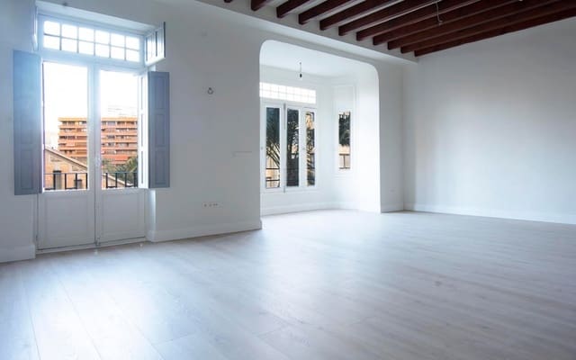 2 makuuhuone Toimisto vuokrattavana paikassa Barrio del Centro, Alicante kaupunki - 1 600 € (Ref: 9296848)
