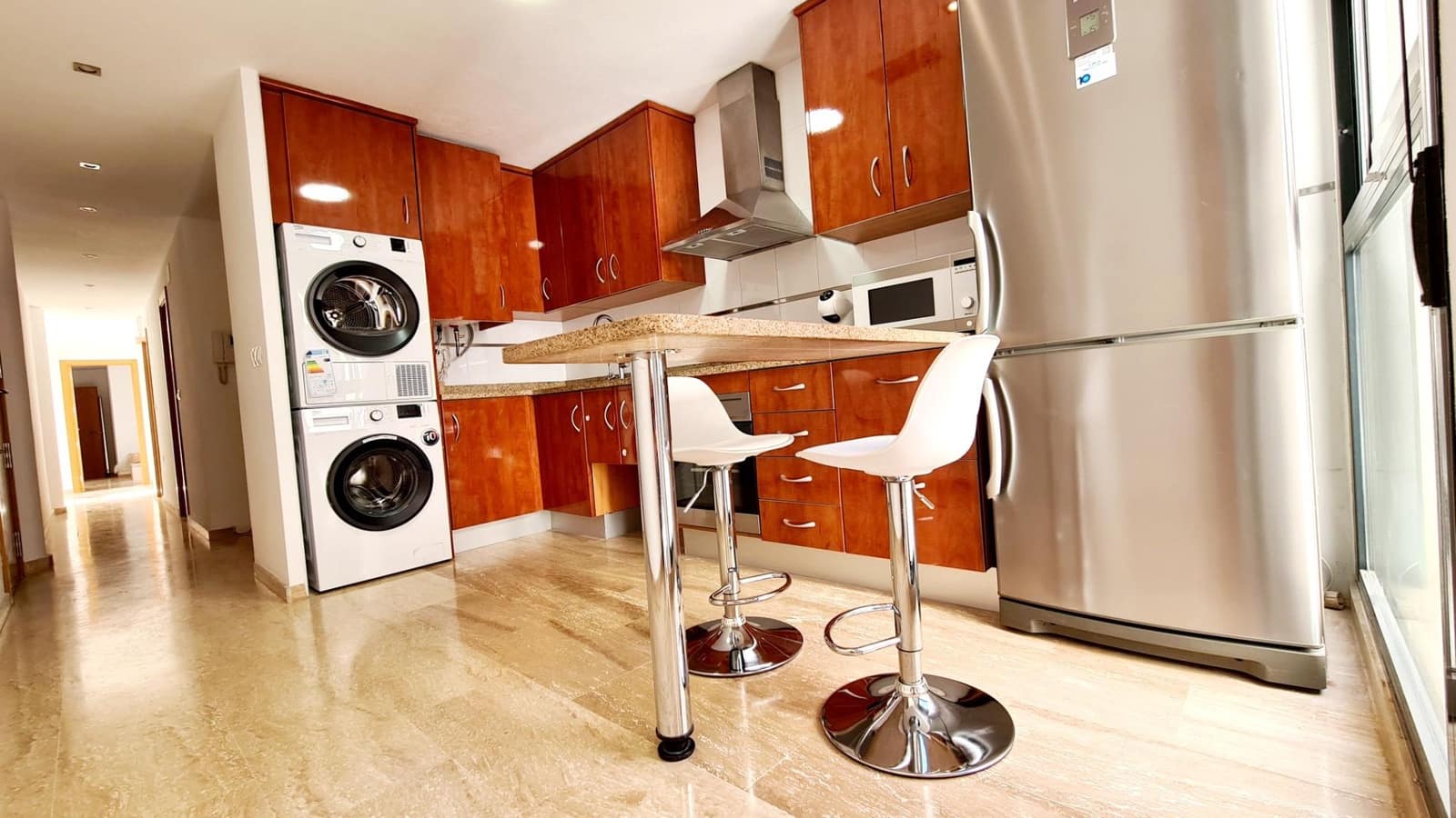 4 bedroom Flat for sale in San Vicente / Sant Vicent del Raspeig with garage - € 285,000 (Ref: 9375283)