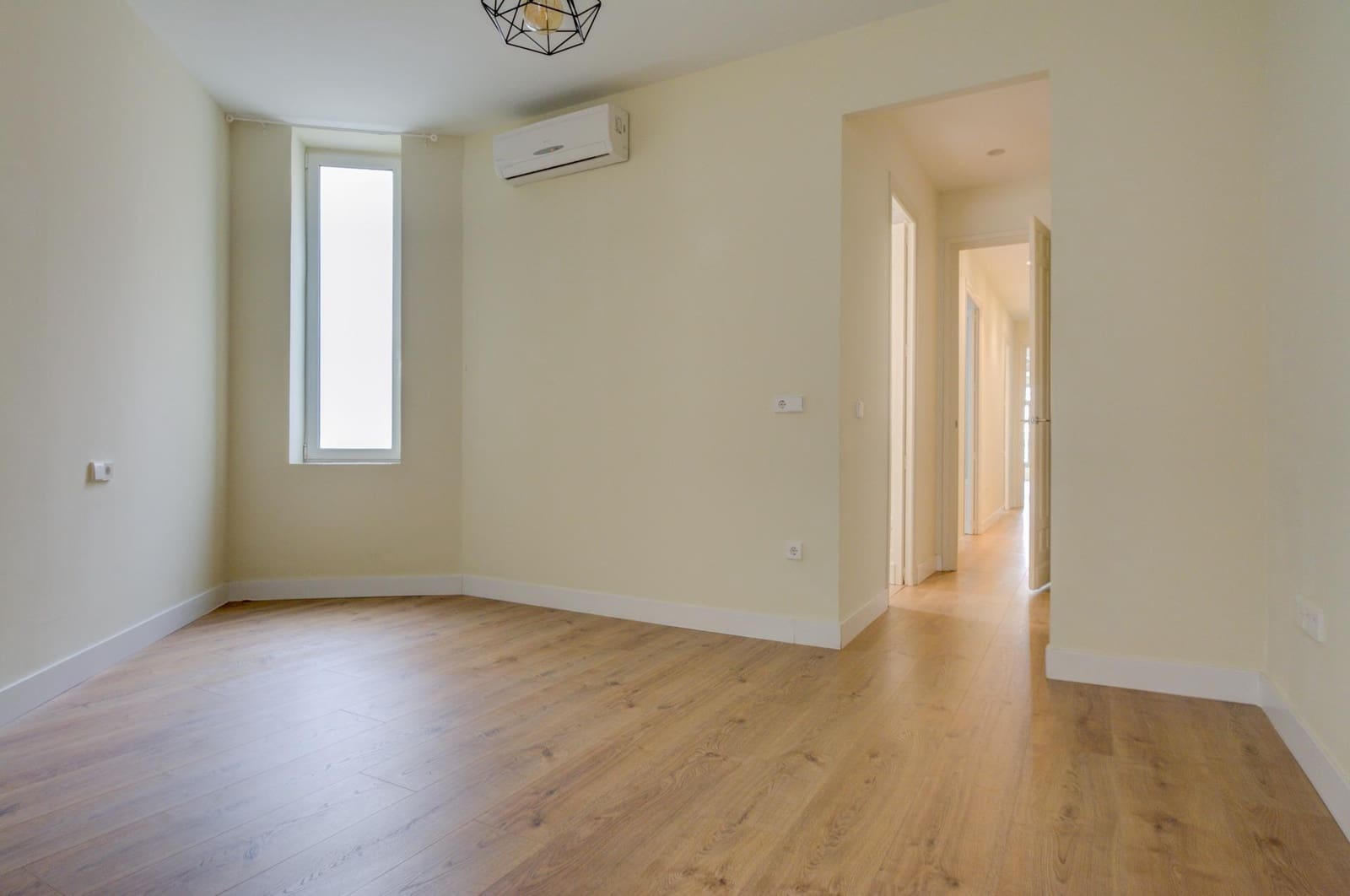 2 camera da letto Appartamento da affittare in Alicante citta - 1.600 € (Rif: 9419671)