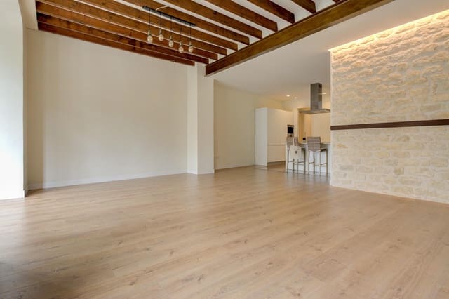 2 bedroom Flat for rent in Barrio del Centro, Alicante / Alacant city - € 1,600 (Ref: 9419671)