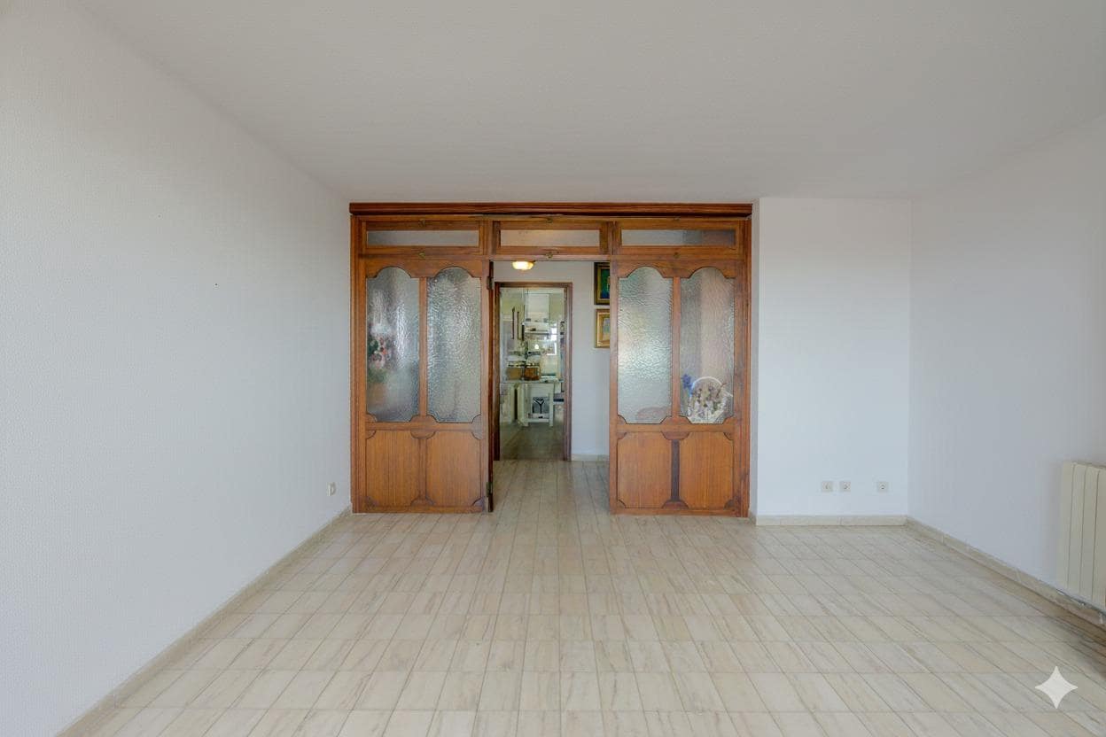 4 bedroom Penthouse for sale in Alicante / Alacant city with garage - € 829,000 (Ref: 9419672)
