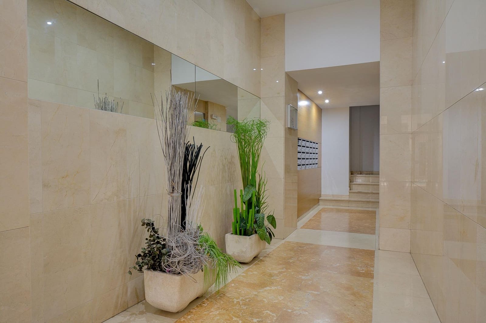 3 bedroom Flat for sale in Alicante / Alacant city with garage - € 379,000 (Ref: 9472946)