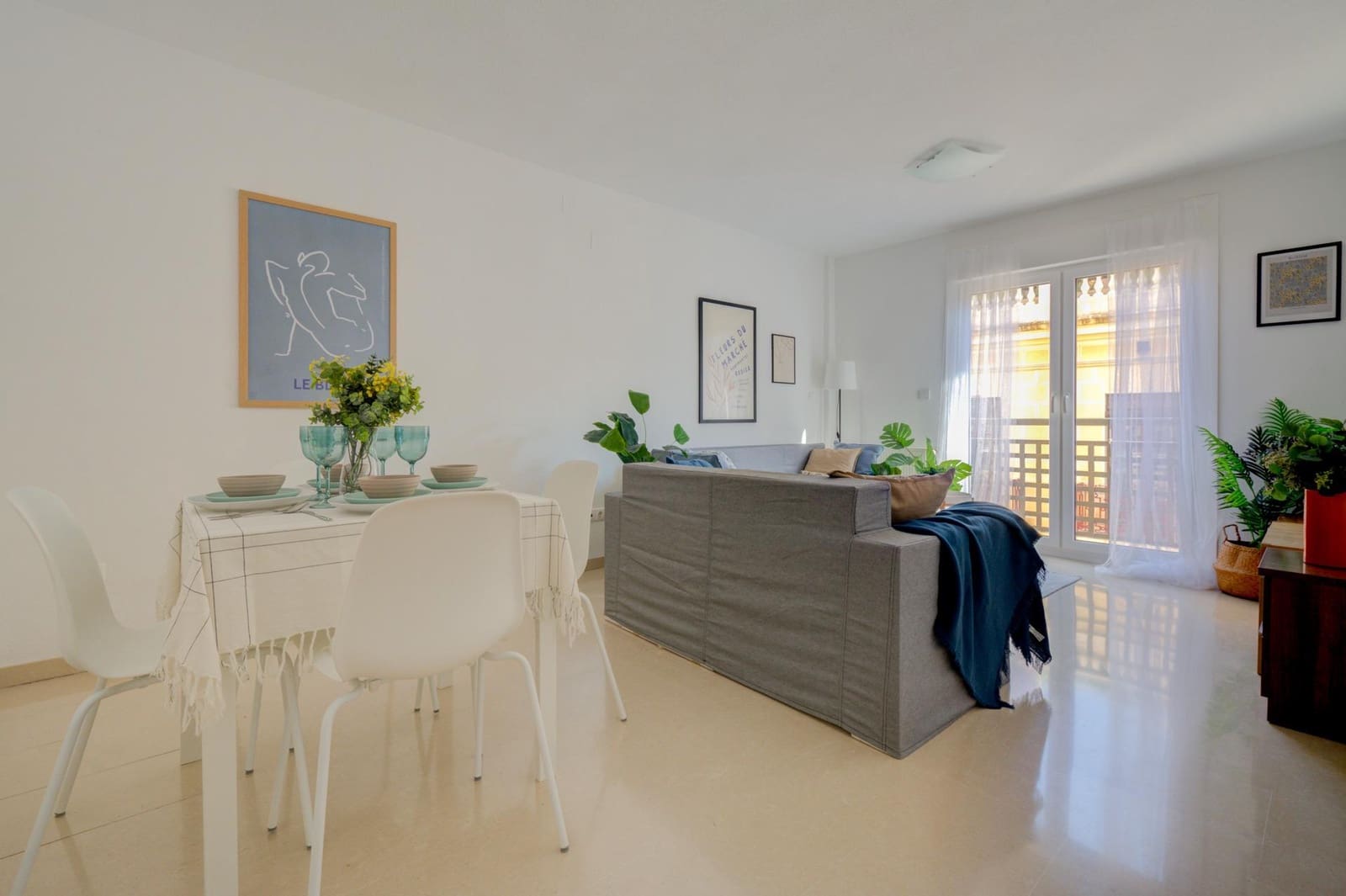 3 bedroom Flat for sale in Alicante / Alacant city with garage - € 379,000 (Ref: 9472946)