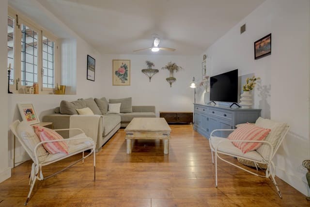 4 Zimmer Villa zu verkaufen in Jubalcoy / Jubalcoi, Elche / Elx - 549.000 € (Ref: 9596086)