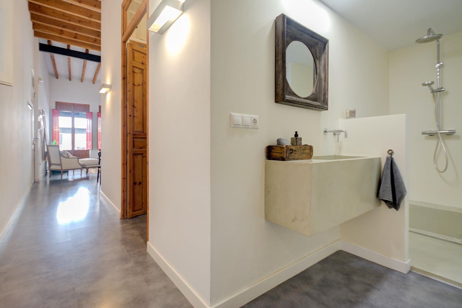 2 bedroom Flat for rent in Alicante / Alacant city - € 1,300 (Ref: 9677438)