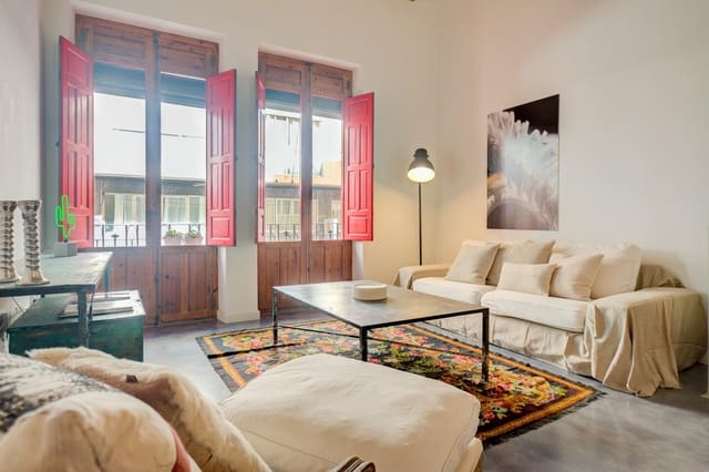 2 bedroom Flat for rent in Mercado, Alicante / Alacant city - € 1,300 (Ref: 9677438)