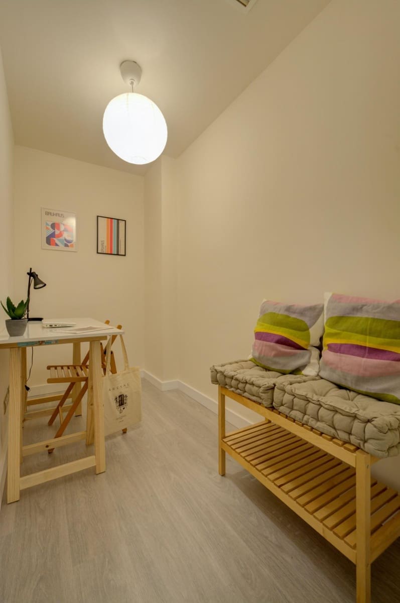 1 slaapkamer Flat te koop in Alicante stad - € 249.000 (Ref: 9878767)