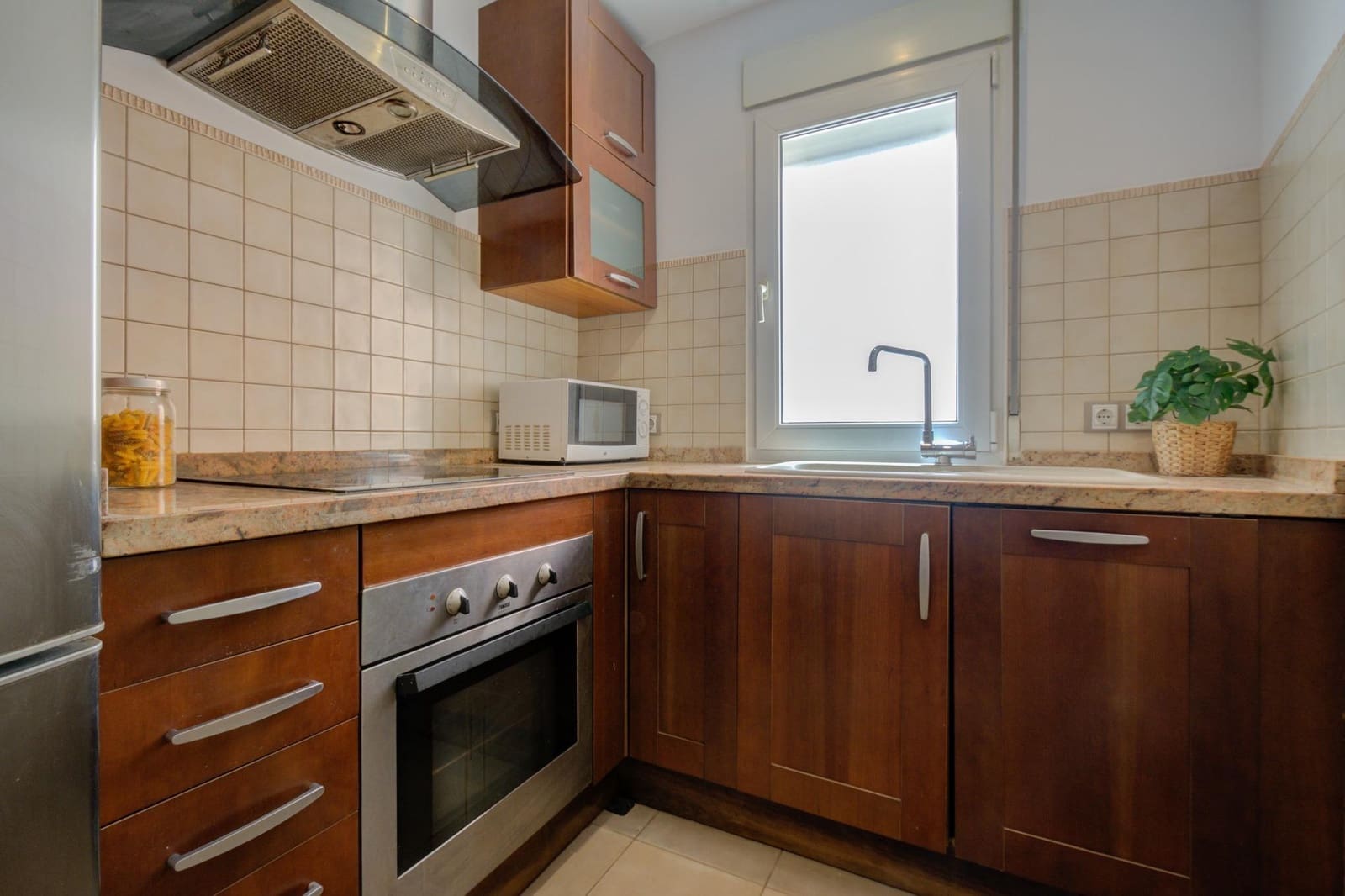 1 slaapkamer Flat te koop in Alicante stad - € 249.000 (Ref: 9878767)