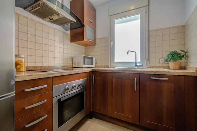 1 slaapkamer Flat te koop in Alicante stad - € 249.000 (Ref: 9878767)