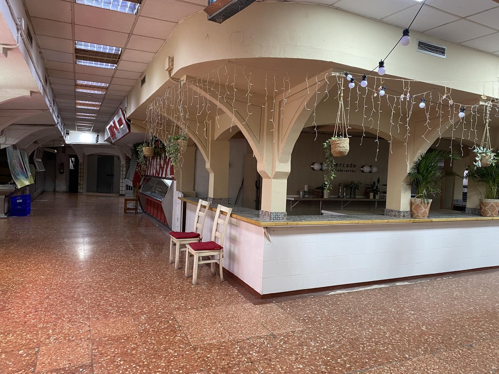 Comercial para arrendar em Saragoca cidade - 12 500 € (Ref: 9412799)