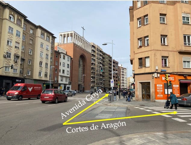 Commercieel te huur in Zaragoza stad - € 12.500 (Ref: 9412799)